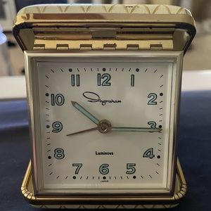 Ingraham Luminous travel alarm clock